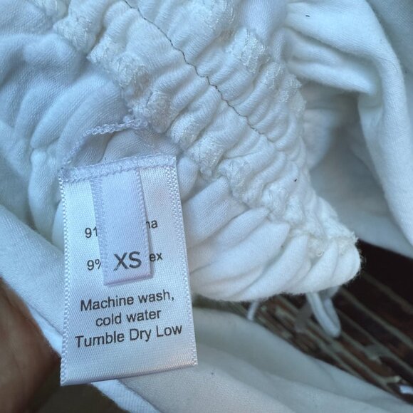 ARE YOU AM I - Little White Top - Picture 4 of 4